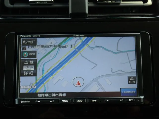 プリウス（トヨタ）の車両写真