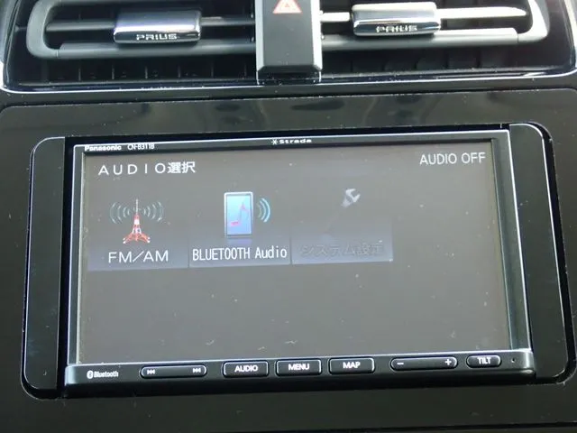 プリウス（トヨタ）の車両写真