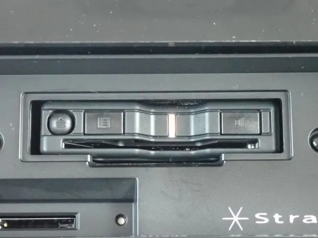 プリウス（トヨタ）の車両写真