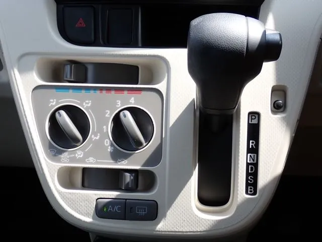 ダイハツ ムーヴ