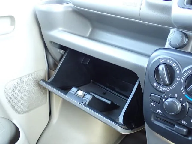 エブリイバン（スズキ）の車両写真