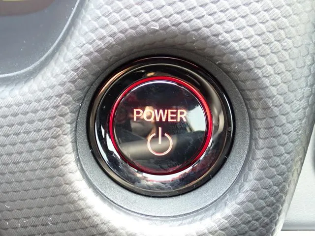 フィット e:HEV(ホンダ)の車両写真