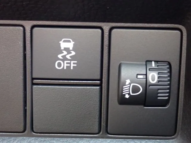 フィット e:HEV(ホンダ)の車両写真