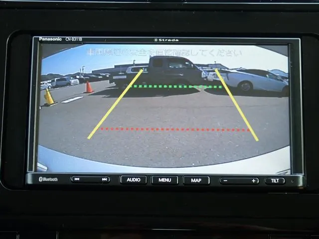 プリウス（トヨタ）の車両写真