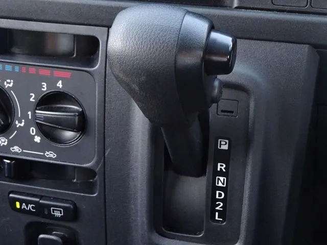ハイゼットカーゴ（ダイハツ）の車両写真