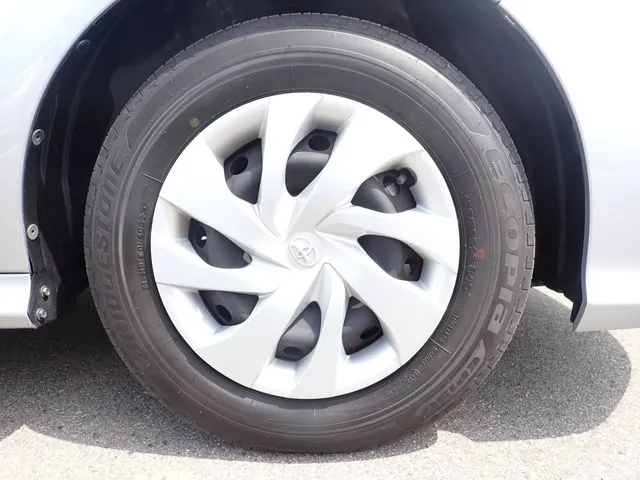 ヤリス（トヨタ）の車両写真