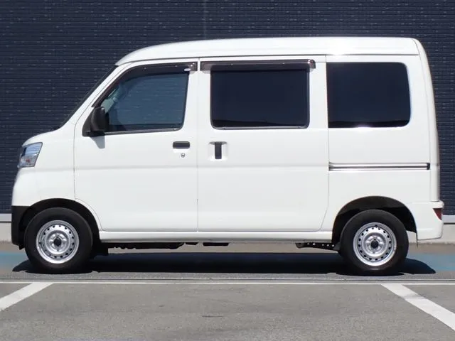 ハイゼットカーゴ(ダイハツ)の車両写真