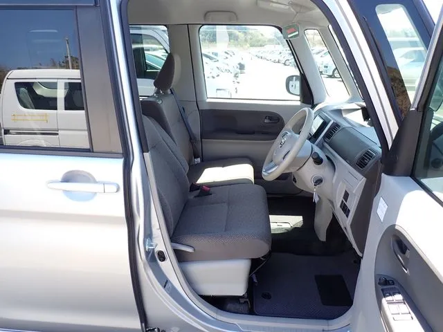 ダイハツ　タント