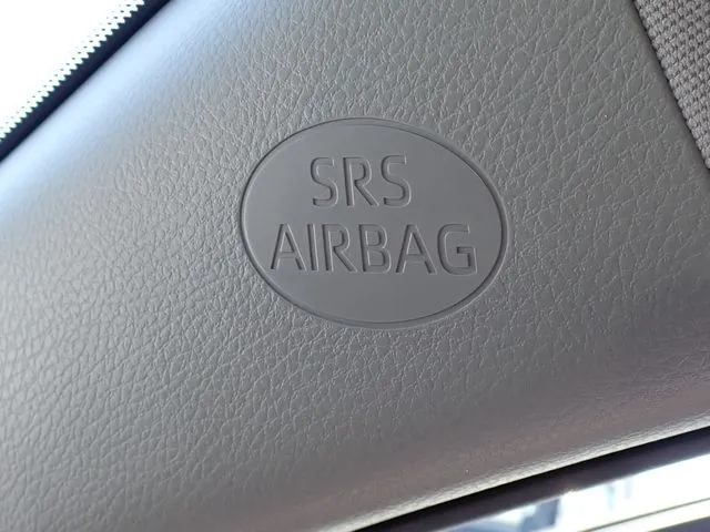 トヨタ　カムリ　ハイブリッド