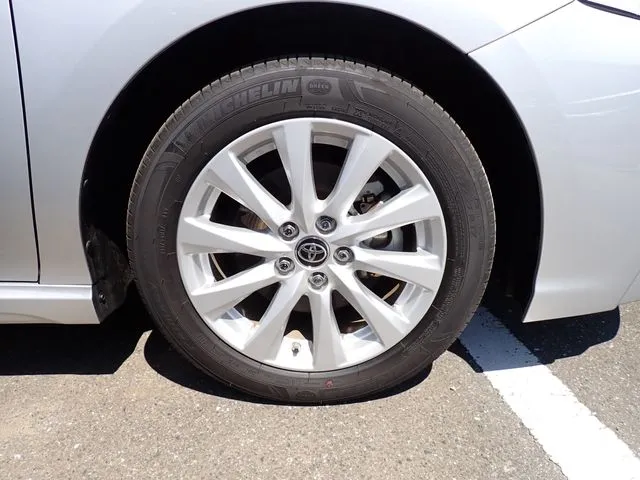 トヨタ　カムリ　ハイブリッド