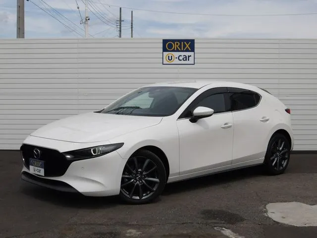 MAZDA3 ファストバック(マツダ)|オリックスU-carの中古車