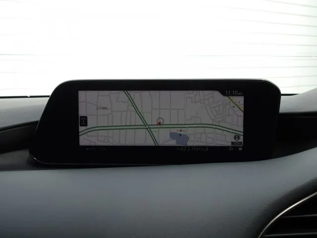 ＭＡＺＤＡ３　ファストバック（マツダ）の車両写真