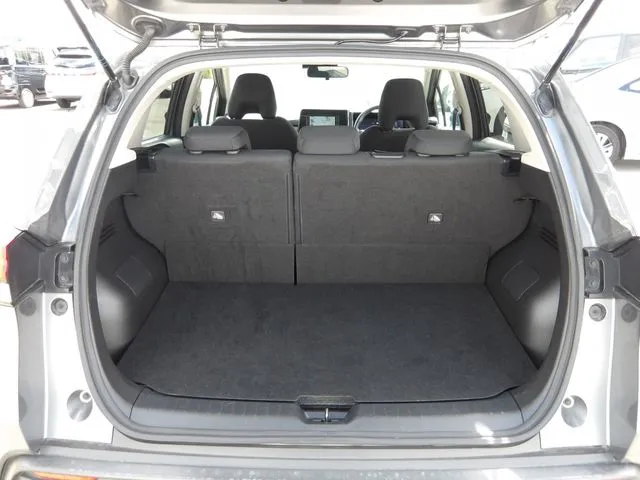 ニッサン ノート 4WD