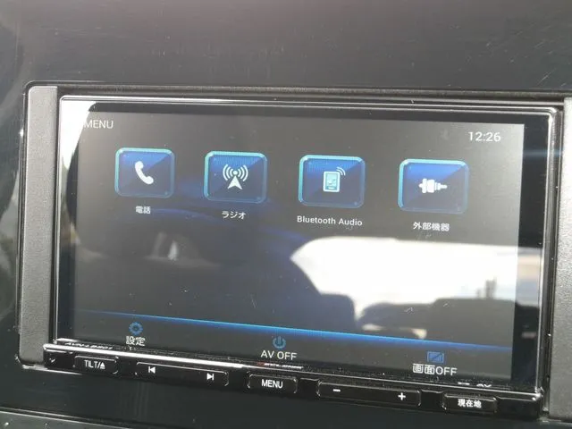 ニッサン ノート 4WD