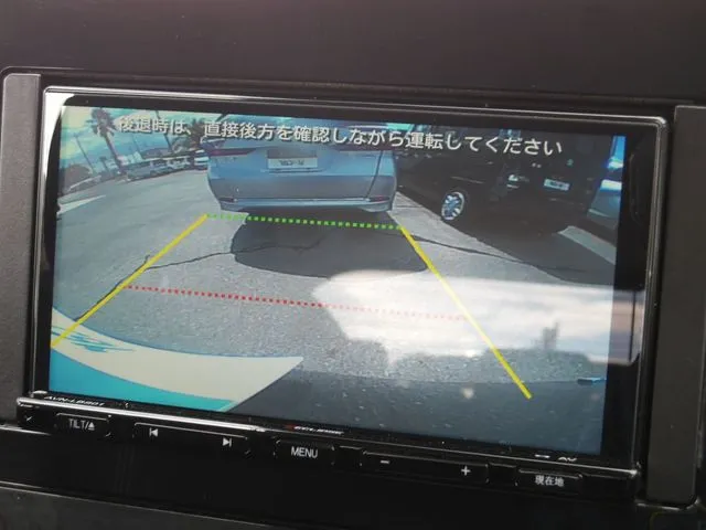 ニッサン ノート 4WD