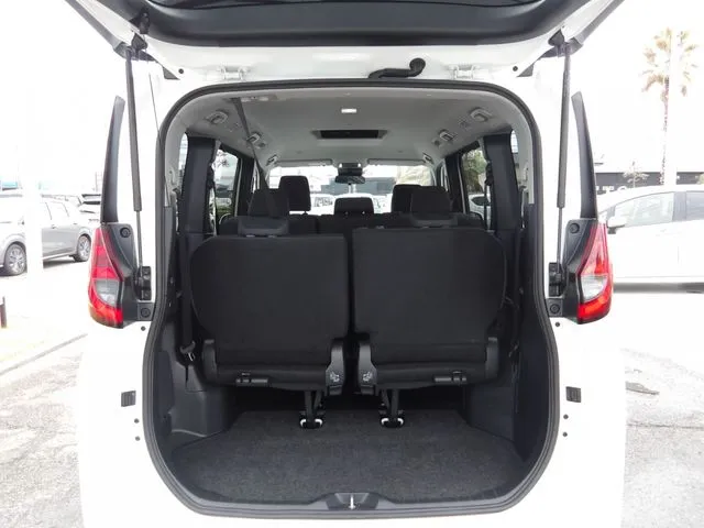 ノア(トヨタ)の車両写真