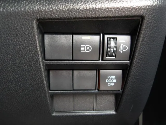 ノア(トヨタ)の車両写真