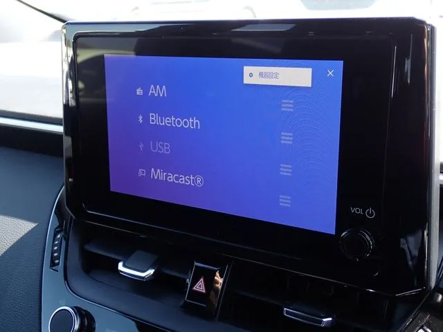 カローラスポーツ（トヨタ）の車両写真