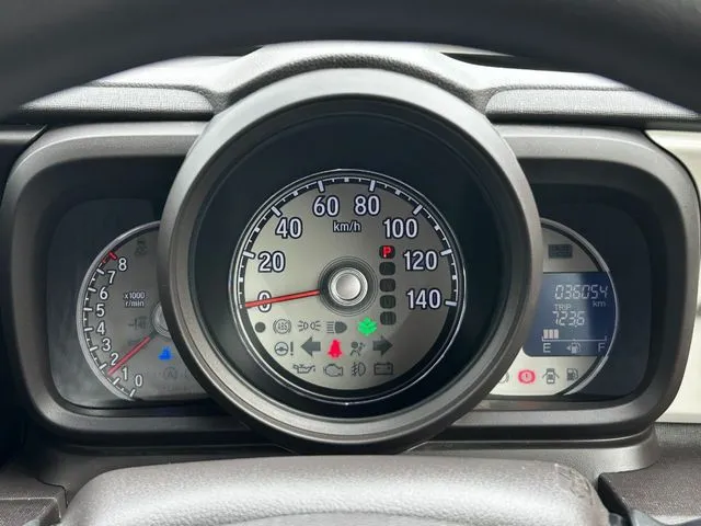 N-ONE(ホンダ)の車両写真