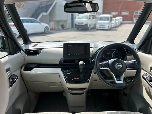 ルークス(ニッサン)の車両写真