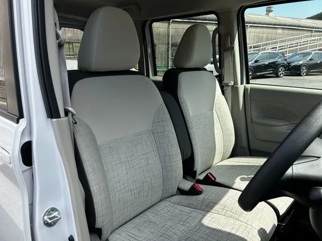 ルークス(ニッサン)の車両写真