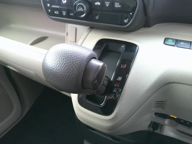 Ｎ　ＢＯＸ　４ＷＤ（ホンダ）の車両写真