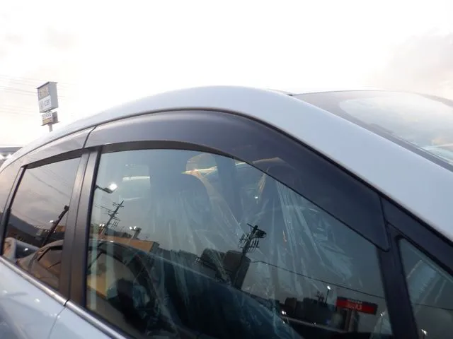 フォレスター（スバル）の車両写真