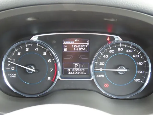 フォレスター（スバル）の車両写真