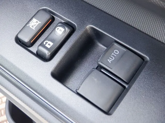 アクア（トヨタ）の車両写真