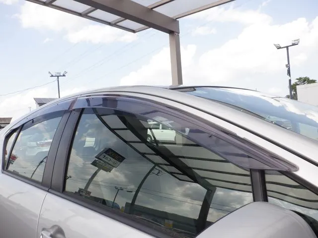 アクア（トヨタ）の車両写真