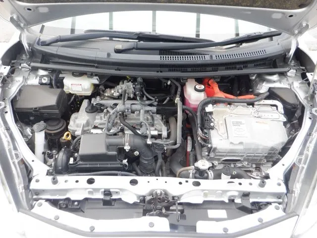 アクア（トヨタ）の車両写真