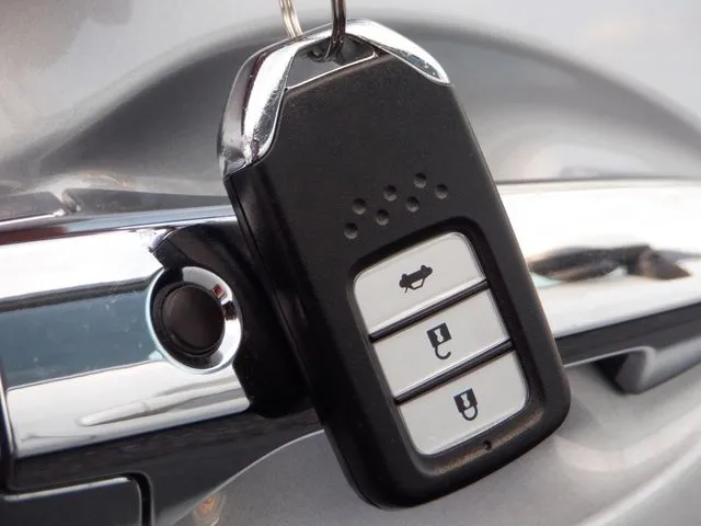 グレイス　ハイブリッド（ホンダ）の車両写真