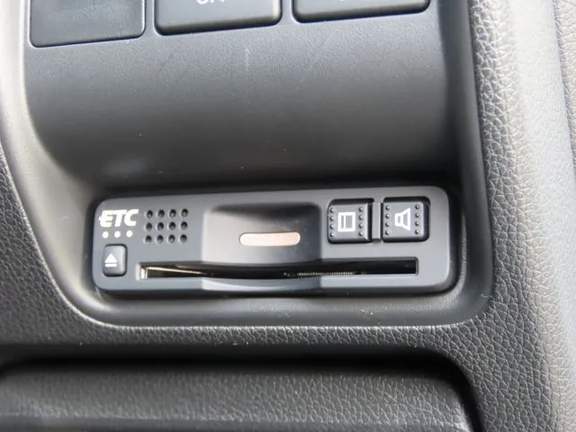 グレイス　ハイブリッド（ホンダ）の車両写真