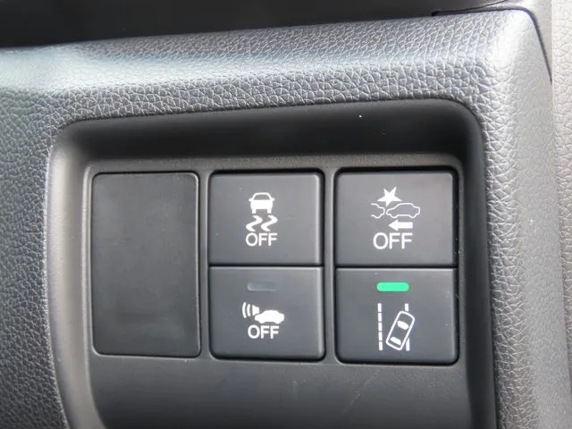 グレイス　ハイブリッド（ホンダ）の車両写真