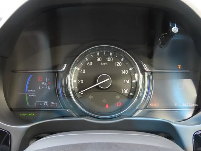 グレイス　ハイブリッド（ホンダ）の車両写真