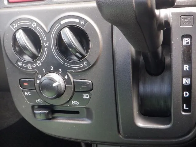 キャロル（マツダ）の車両写真