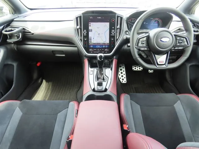 WRX S4(スバル)の車両写真