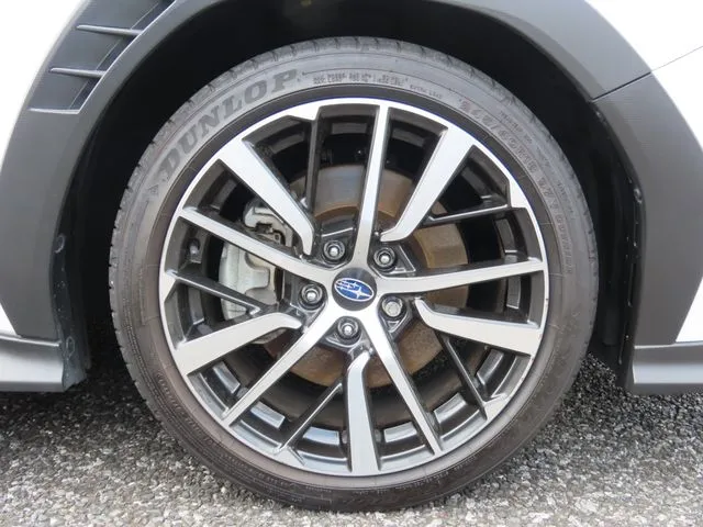 WRX S4(スバル)の車両写真