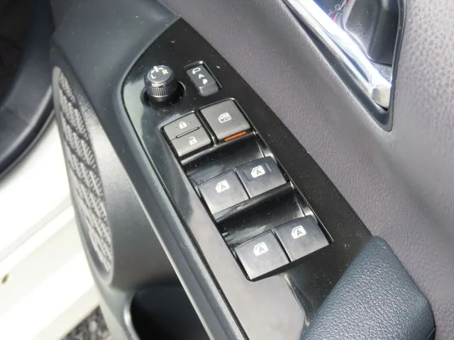 プリウス(トヨタ)の車両写真