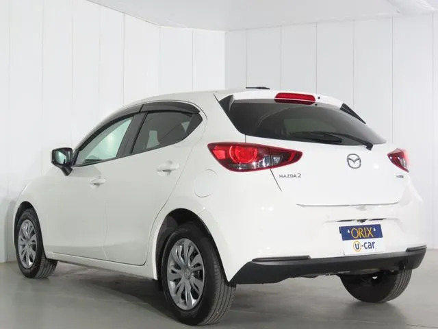 ＭＡＺＤＡ２（マツダ）の車両写真