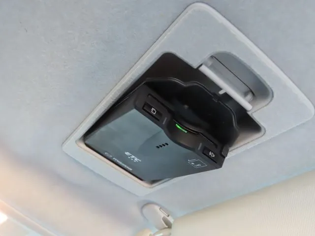 ＭＡＺＤＡ２（マツダ）の車両写真