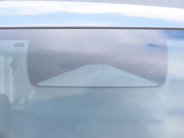 フィット　ｅ：ＨＥＶ（ホンダ）の車両写真