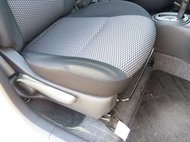 マーチ（ニッサン）の車両写真