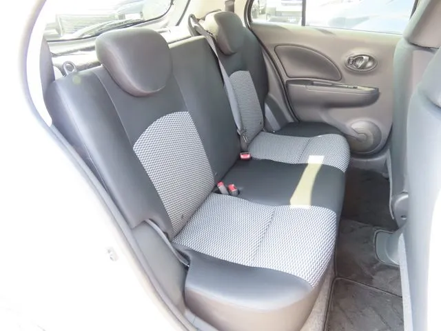 マーチ（ニッサン）の車両写真