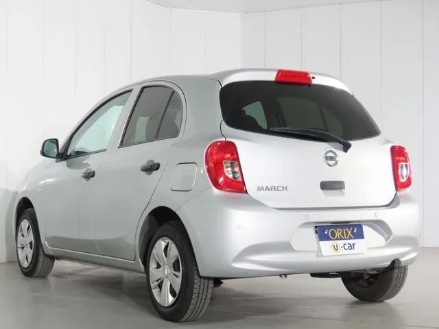 マーチ（ニッサン）の車両写真