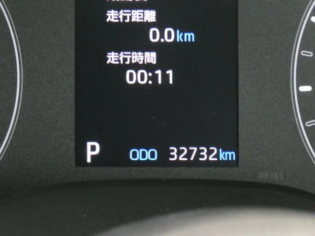 ヤリス　ハイブリッド（トヨタ）の車両写真