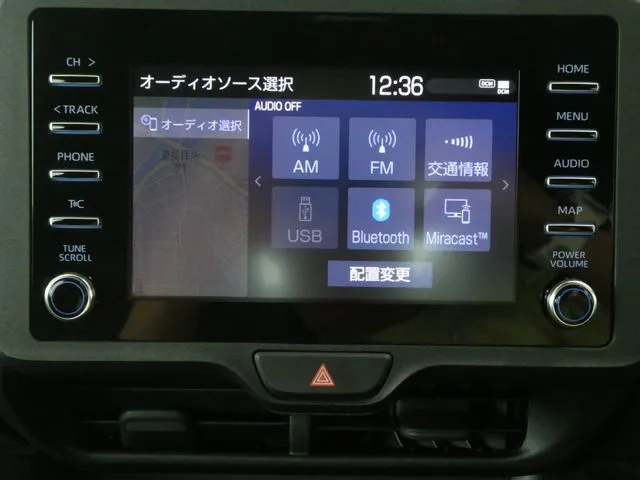 ヤリス　ハイブリッド（トヨタ）の車両写真