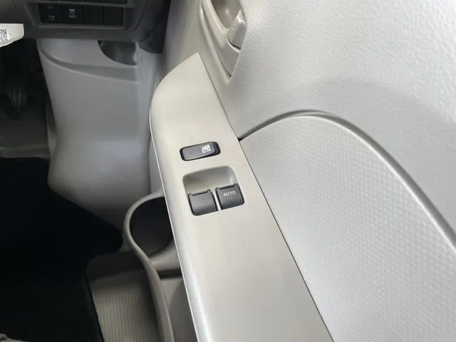 エブリイバン（スズキ）の車両写真