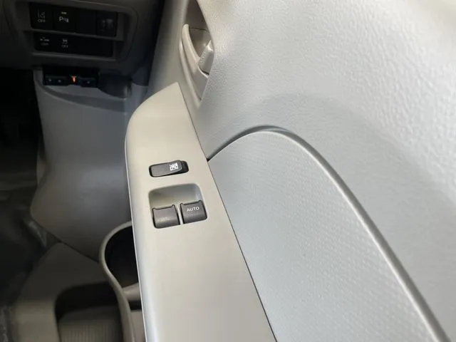 エブリイバン（スズキ）の車両写真