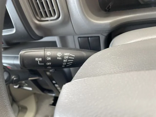 エブリイバン（スズキ）の車両写真